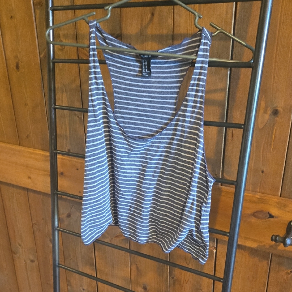 Forever 21 Dark Gray  and White Crop Tank Top